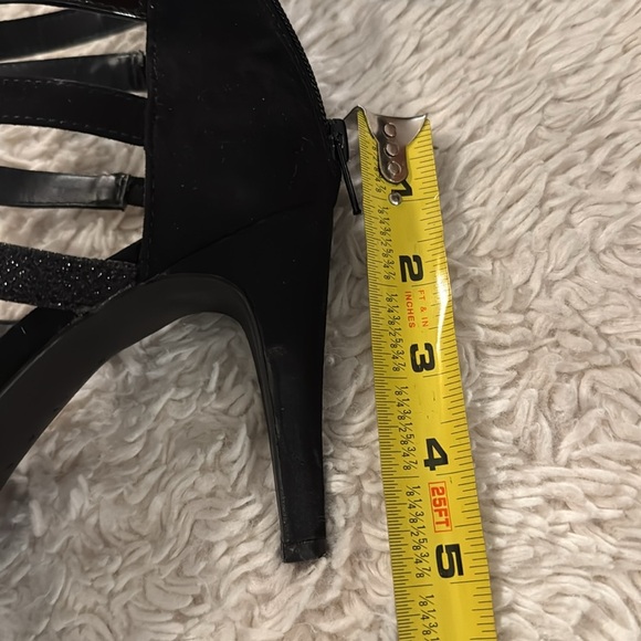Kelly & Katie Black Heels size8.5 - Picture 14 of 15
